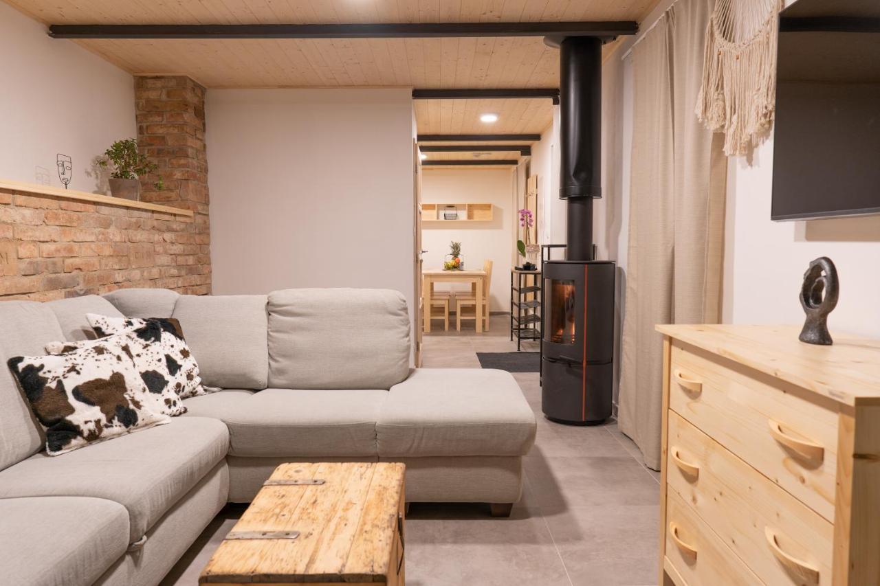Apartmány NONE Branná Kültér fotó